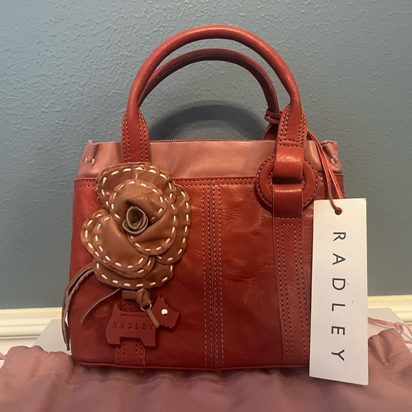 RADLEY LONDON Bags Radley London Clutch Poshmark